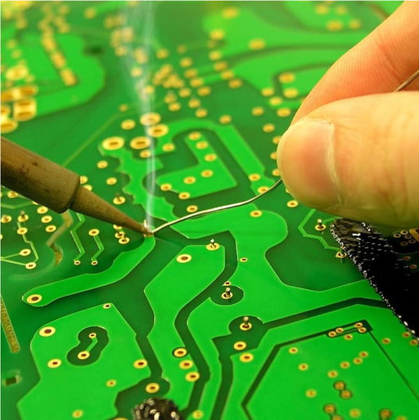 HOW TO SUCCEED IN PCB ASSEMBLY PROJECTS