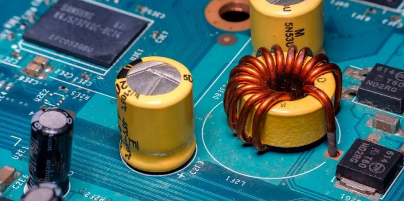 Voltage Regulator: Essential in PCB Designs