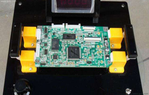 PCB board temperature resistance test method